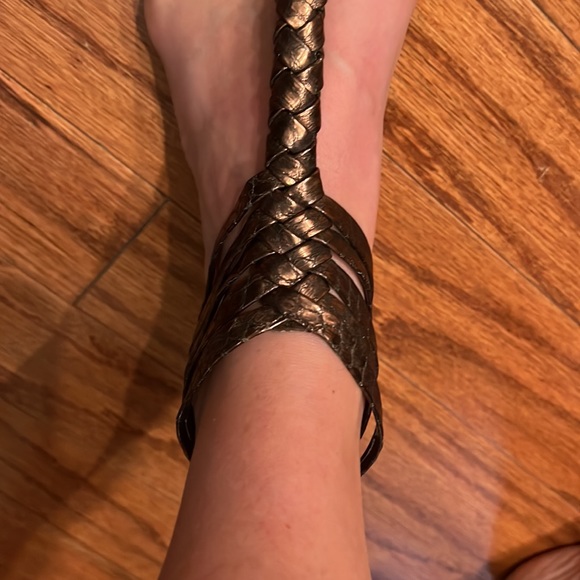 Elizabeth & James sandals - Picture 8 of 11